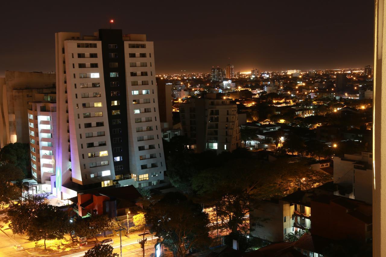 Urban Suites Apart Hotel Santa Cruz de La Sierra Buitenkant foto