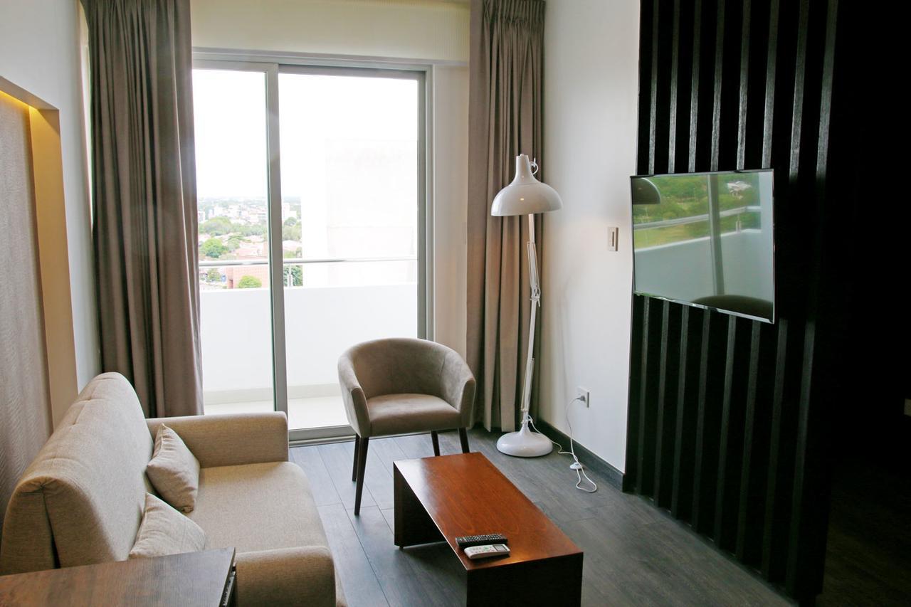 Urban Suites Apart Hotel Santa Cruz de La Sierra Buitenkant foto